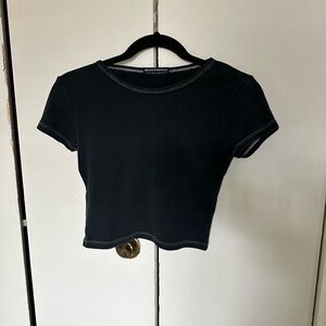 Black Short Sleeve Crop Top